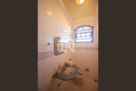 Lavabo de casa para alugar com 6 quartos, 400m² em Tres Barras, Contagem