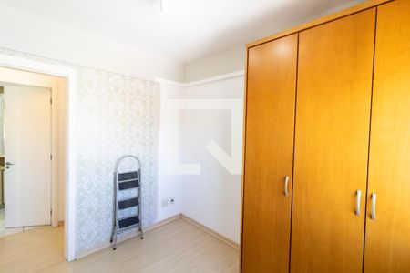 Quarto 1 de apartamento à venda com 3 quartos, 70m² em Azenha, Porto Alegre