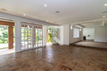 Sala de casa de condomínio para alugar com 3 quartos, 456m² em Granja Viana, Cotia