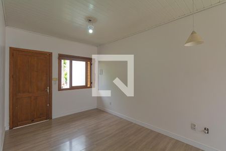 Sala de casa à venda com 2 quartos, 160m² em São José, Canoas