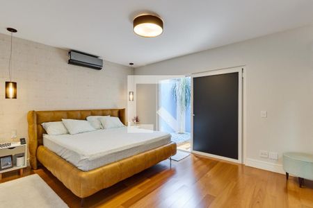 Casa à venda com 5 quartos, 706m² em Jardim Marajoara, São Paulo