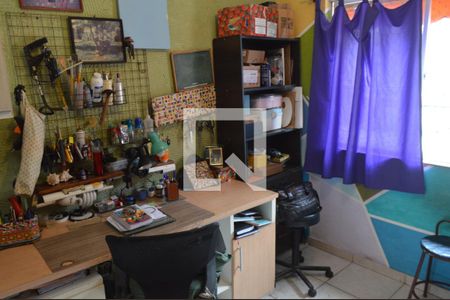 Quarto 1 de casa de condomínio para alugar com 2 quartos, 65m² em Pechincha, Rio de Janeiro