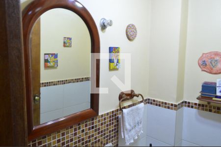 Lavabo de casa de condomínio para alugar com 2 quartos, 65m² em Pechincha, Rio de Janeiro