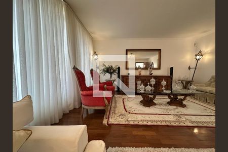 Sala de casa para alugar com 4 quartos, 192m² em Jardim Vera Cruz, São Paulo