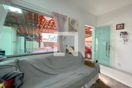 Sala 1 de casa à venda com 3 quartos, 155m² em Universitário, Belo Horizonte