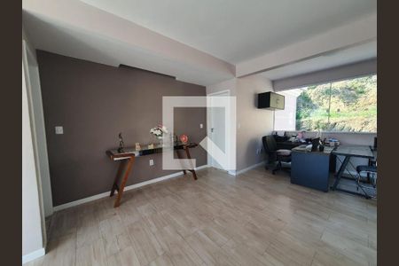 Casa de Condomínio à venda com 3 quartos, 230m² em Maria Paula, Niterói