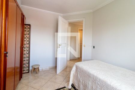 Quarto 1 de casa de condomínio para alugar com 3 quartos, 210m² em Guabirotuba, Curitiba