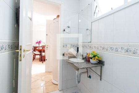 Lavabo de casa de condomínio para alugar com 3 quartos, 210m² em Guabirotuba, Curitiba