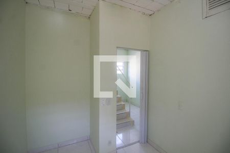 Quarto de casa para alugar com 1 quarto, 50m² em Juscelino, Mesquita