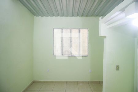 Sala 2 de casa para alugar com 1 quarto, 50m² em Juscelino, Mesquita