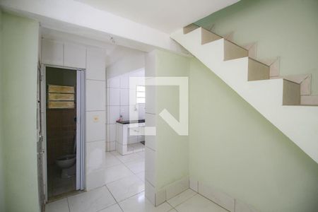 Sala de casa para alugar com 1 quarto, 50m² em Juscelino, Mesquita