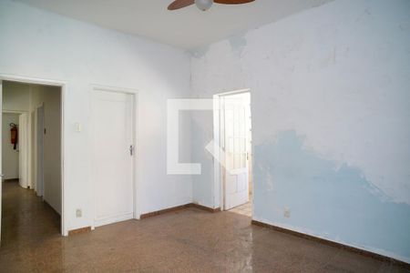 Quarto 1 de casa para alugar com 6 quartos, 280m² em São Domingos, Niterói