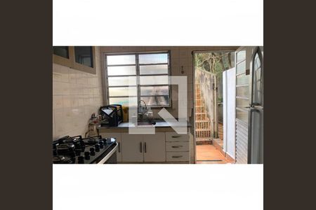 Casa à venda com 2 quartos, 250m² em Vila Libanesa, São Paulo