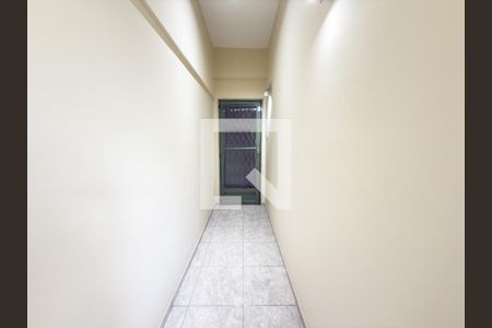 Corredor de apartamento à venda com 2 quartos, 80m² em Penha Circular, Rio de Janeiro