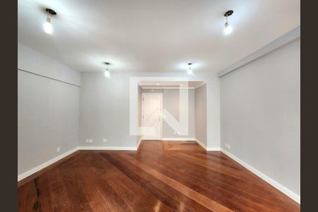 Sala de casa de condomínio à venda com 3 quartos, 98m² em Indianópolis, São Paulo