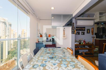 Varanda da Sala de apartamento à venda com 1 quarto, 60m² em Morumbi, São Paulo