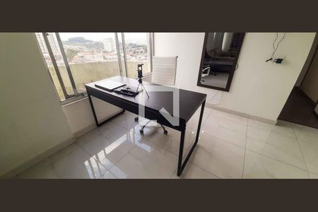 Sala de apartamento à venda com 2 quartos, 60m² em Vila Osasco, Osasco
