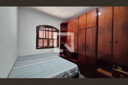 Quarto de casa para alugar com 3 quartos, 400m² em Utinga, Santo André
