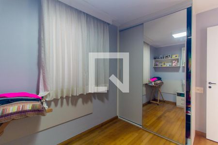Quarto 1 de apartamento à venda com 3 quartos, 60m² em Vila Independencia, São Paulo