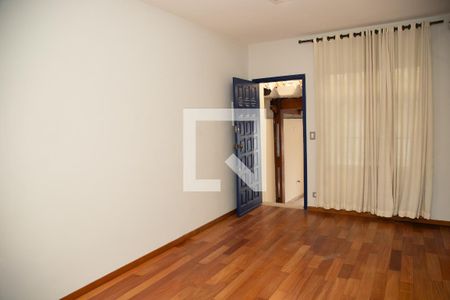 Sala de casa para alugar com 4 quartos, 140m² em Vila Cruzeiro, São Paulo