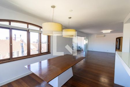 Sala de casa à venda com 4 quartos, 648m² em Tristeza, Porto Alegre