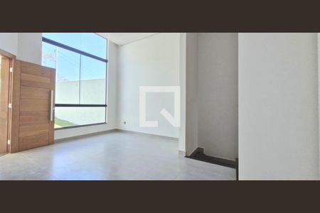 Sala de casa à venda com 3 quartos, 180m² em Vila Rica, Lagoa Santa