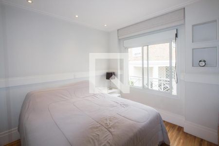 Quarto 2 de casa de condomínio à venda com 4 quartos, 306m² em Jardim Petropolis, São Paulo