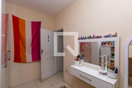Quarto 1 de casa à venda com 3 quartos, 180m² em Cenaculo, Belo Horizonte