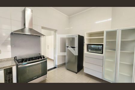 Cozinha de casa para alugar com 4 quartos, 490m² em Jardim das Samambaias, Jundiaí