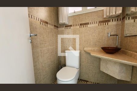 Lavabo de casa para alugar com 4 quartos, 490m² em Jardim das Samambaias, Jundiaí