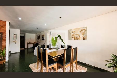 Sala de casa à venda com 5 quartos, 997m² em Chácara Santa Margarida, Campinas