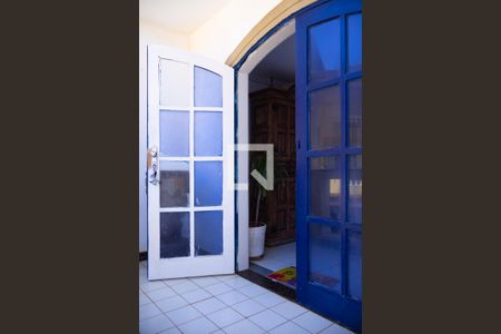 Sacada da Sala de casa de condomínio para alugar com 3 quartos, 150m² em Pituaçu, Salvador