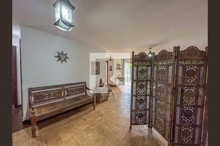 Sala de casa à venda com 4 quartos, 450m² em Cosme Velho, Rio de Janeiro
