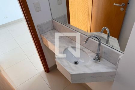 Lavabo de apartamento para alugar com 2 quartos, 100m² em Vila Matias, Santos