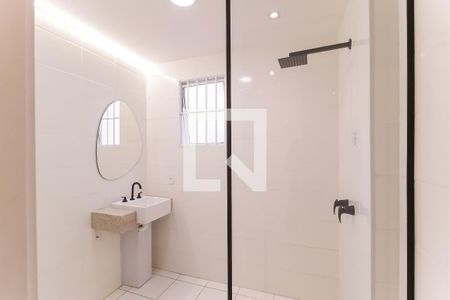 Banheiro de apartamento à venda com 1 quarto, 44m² em Piedade, Rio de Janeiro