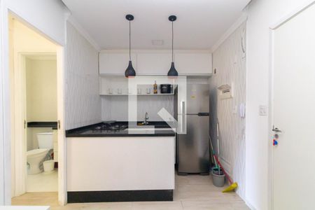 Sala/Cozinha de kitnet/studio para alugar com 1 quarto, 24m² em Vila Campanela, São Paulo