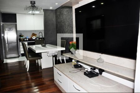 Sala de apartamento à venda com 3 quartos, 92m² em Vila Albertina, São Paulo