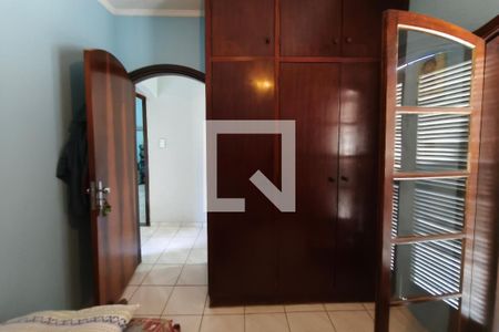 Quarto 1 de casa à venda com 3 quartos, 225m² em Jardim do Trevo, Campinas