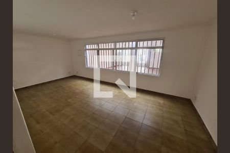 Casa para alugar com 5 quartos, 230m² em Vila Cordeiro, São Paulo