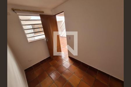 Casa para alugar com 5 quartos, 230m² em Vila Cordeiro, São Paulo