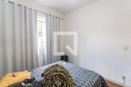 Quarto 1 de casa à venda com 3 quartos, 300m² em Esplanada, Belo Horizonte
