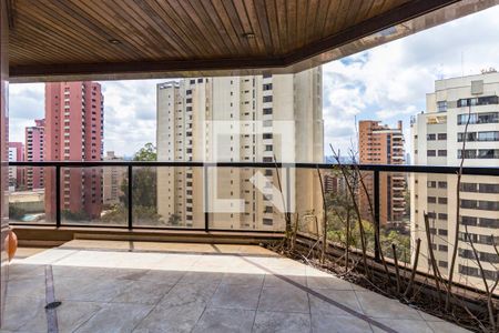 Sacada de apartamento para alugar com 4 quartos, 676m² em Vila Andrade, São Paulo