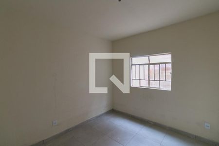 Quarto 2 de casa para alugar com 3 quartos, 120m² em Letícia, Belo Horizonte