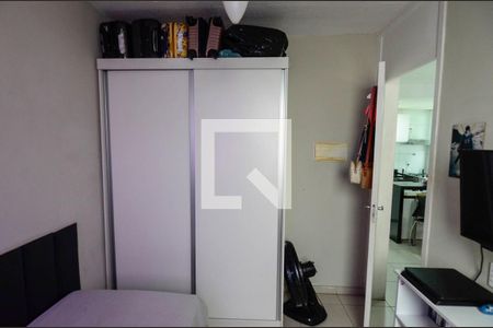 Quarto 1 de apartamento à venda com 3 quartos, 57m² em Benfica, Rio de Janeiro