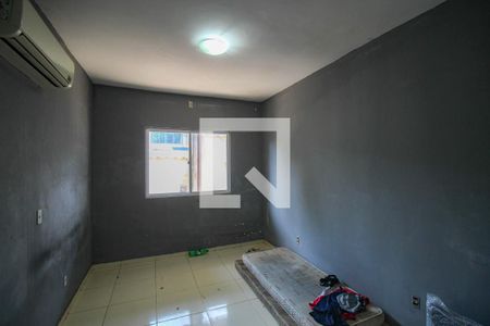 Quarto de casa para alugar com 1 quarto, 60m² em Andrade Araujo, Belford Roxo