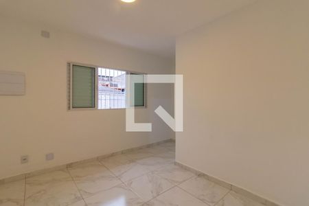 Suíte de casa à venda com 3 quartos, 180m² em Vila Adelaide Perella, Guarulhos