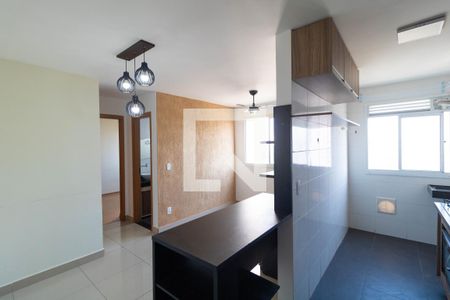 Sala de apartamento à venda com 2 quartos, 45m² em Fundacao da Casa Popular, Campinas
