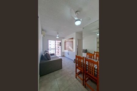Sala de apartamento para alugar com 2 quartos, 72m² em Ocian, Praia Grande