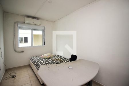 Quarto 1 de apartamento para alugar com 2 quartos, 50m² em Chapéu do Sol, Porto Alegre