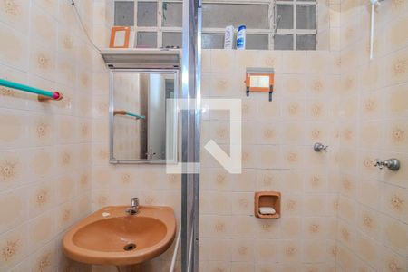 Banheiro Social de apartamento à venda com 1 quarto, 47m² em Floresta, Porto Alegre